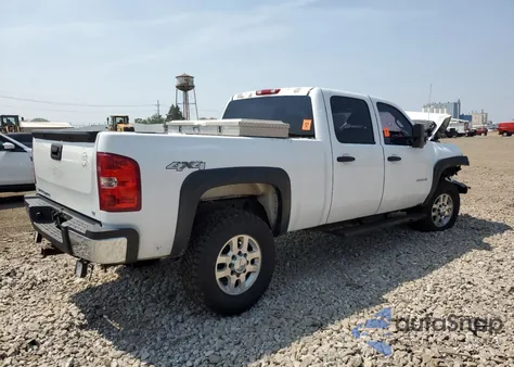 2013 Chevrolet Silverado K2500 Heavy Duty z USA, uszkodzony, nr VIN 1GC1KVEG6DF168701